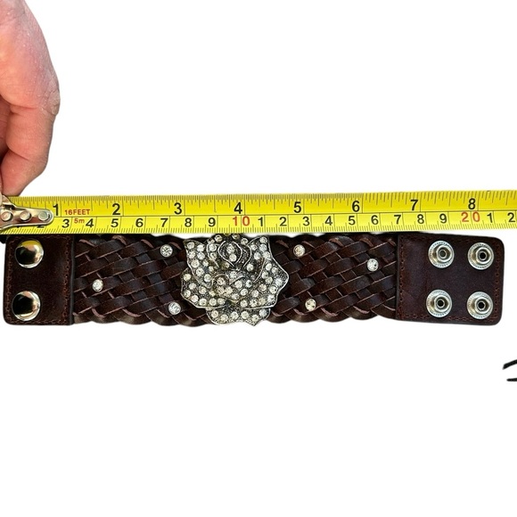Brown Leather Snap Bracelet w/ Rhinestone Flower - Picture 11 of 11